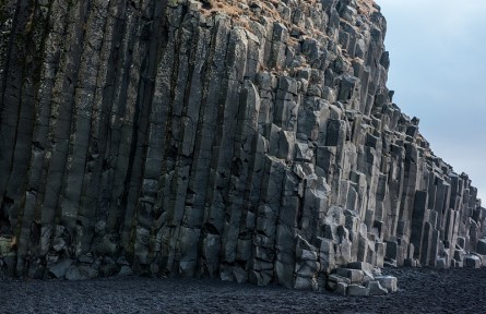 科技名詞 | 大洋中脊玄武巖  Mid-ocean ridge basalt